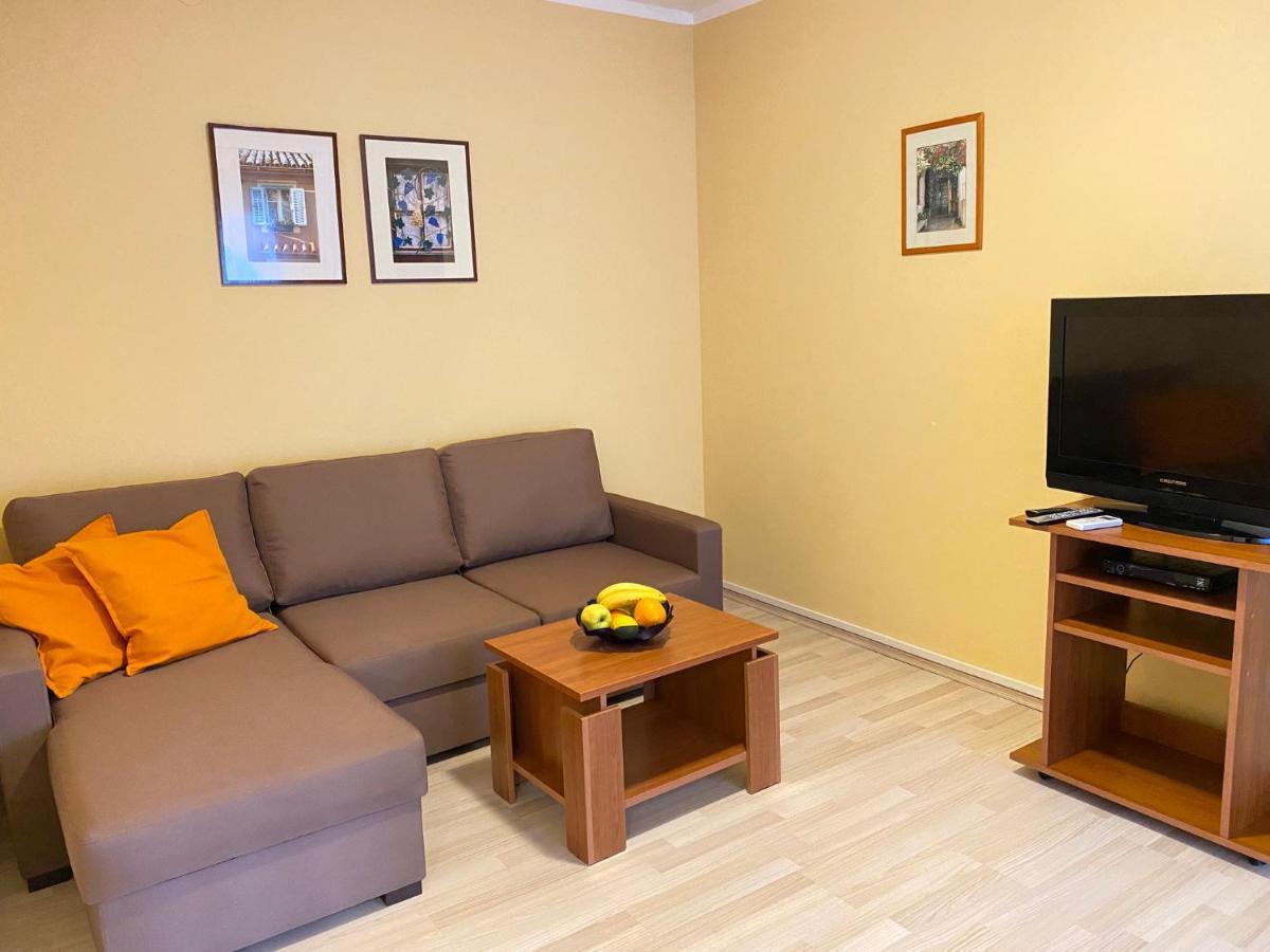 Apartmani Tamara Baška Bagian luar foto