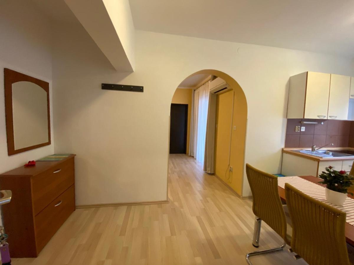 Apartmani Tamara Baška Bagian luar foto