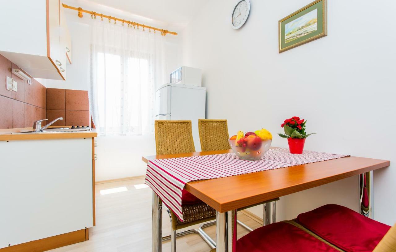 Apartmani Tamara Baška Bagian luar foto